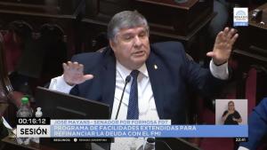 José Mayans apuntó otra vez contra Milei y la Ley Bases: «Que festeje con su perro si quiere»