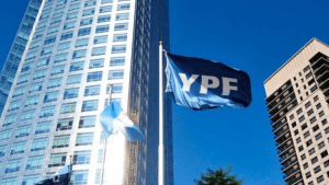 Apalancada en Vaca Muerta y la exportación de petróleo, YPF acumula una ganancia de US$2.677 millones