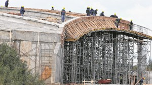 Prometen inmediata reactivación de la obra de la terminal para Bariloche