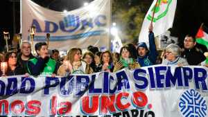 Éxodo en la Universidad del Comahue: desde 2024 hubo 98 renuncias a cargos docentes