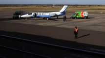 Imagen de El avión sanitario de Río Negro voló a Buenos Aires en manos de la empresa que lo compró
