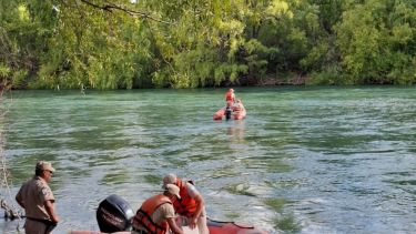 Retiraron un cuerpo del río Neuquén. Foto: Policía de Barda del Medio. 