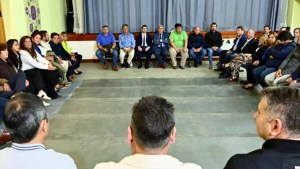 Chubut: Torres ganó la primera batalla para eliminar los fueros y va en busca de un frente provincial 