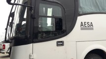 Imagen de Sacó un arma y le disparó a un colectivo con trabajadores petroleros sobre la Ruta 7 en Vista Alegre