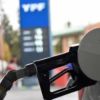 Imagen de Aumenta la nafta y el gasoil este domingo: cómo van a quedar los precios en Neuquén y Río Negro