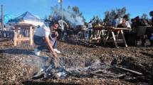 Imagen de En fotos | Así se realizó el curanto en el último día de la Fiesta Nacional del Chef Patagónico