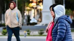 Mucho sol, pero bajas temperaturas en Neuquén y Río Negro para este domingo: qué mínimas se esperan